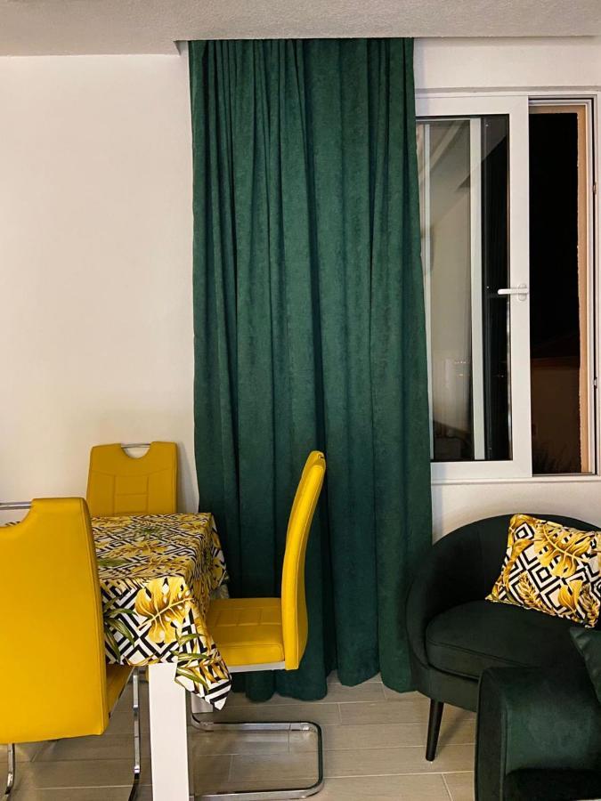 Id Apartments Тиват Экстерьер фото