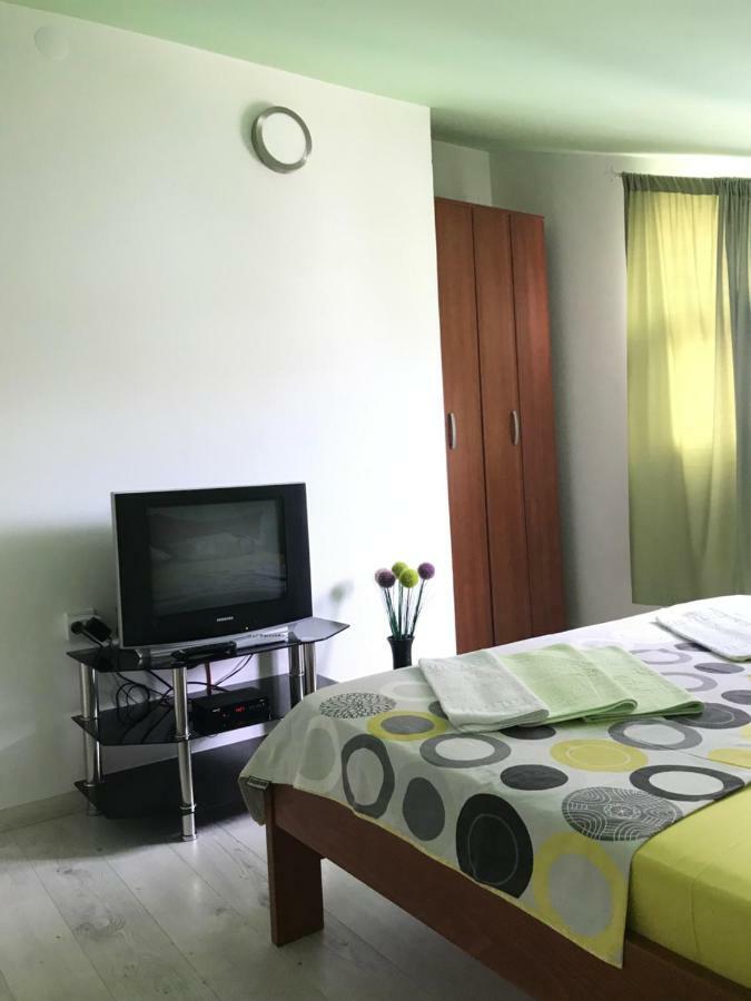 Id Apartments Тиват Экстерьер фото